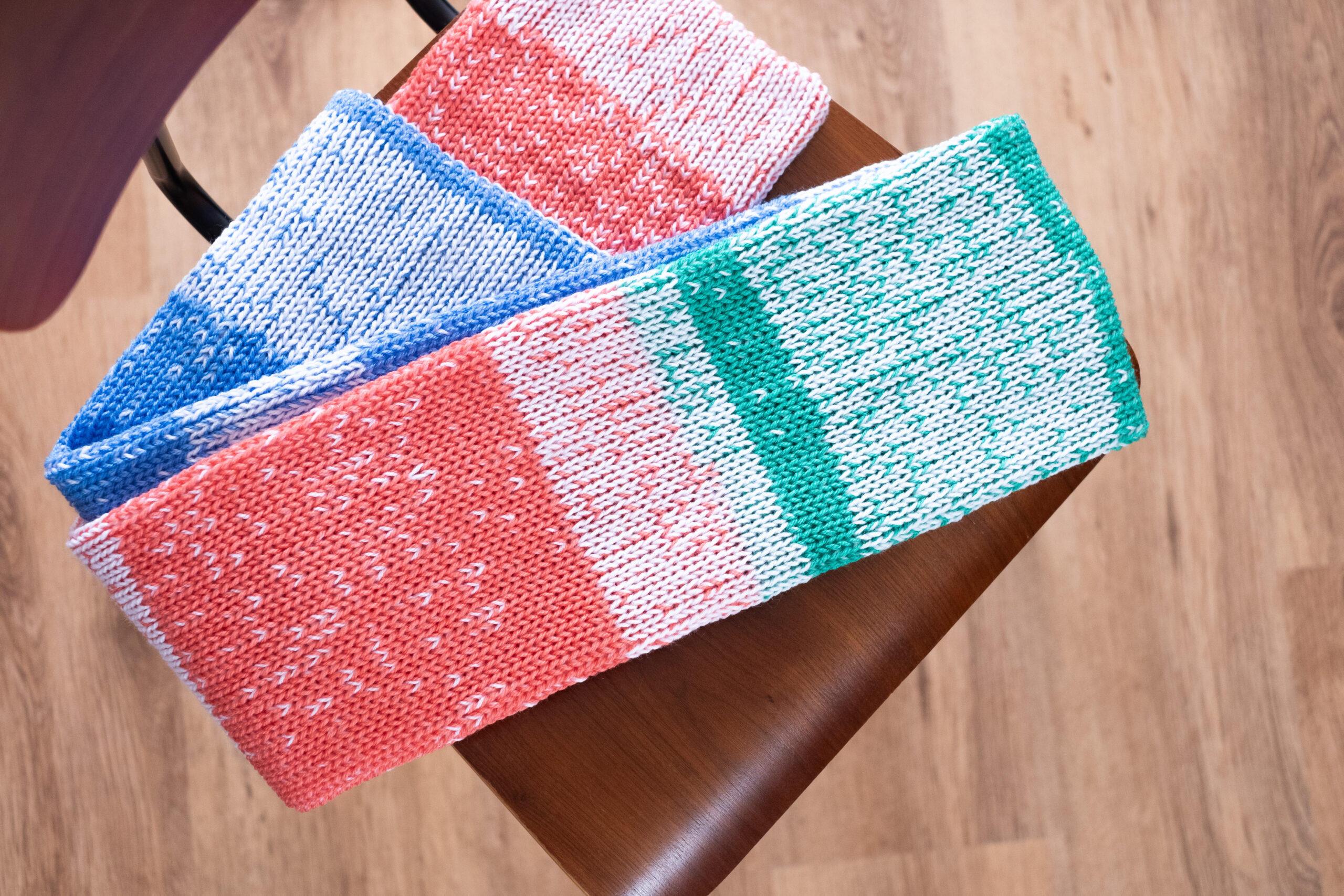 Soft Multicolor Winter Scarf – Unique Mixed Yarn Design - Afbeelding 9